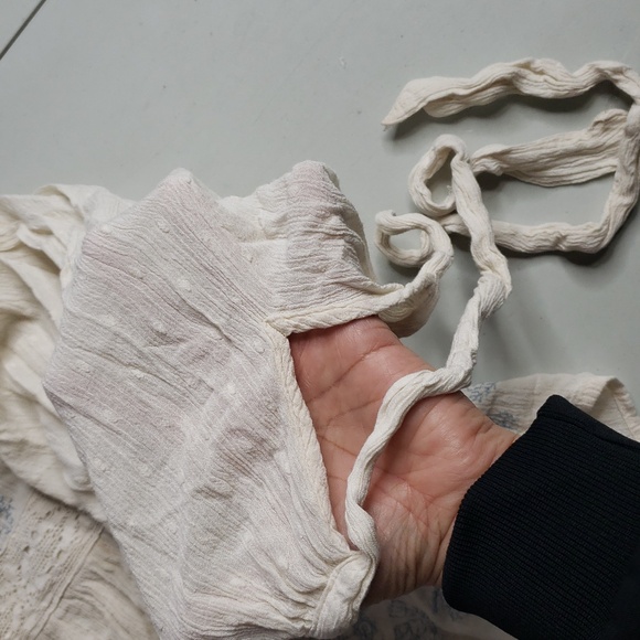 American Eagle Floral Embroidered Dolman Sleeves Babydoll Top Size L Fairy Lacey - Picture 13 of 16